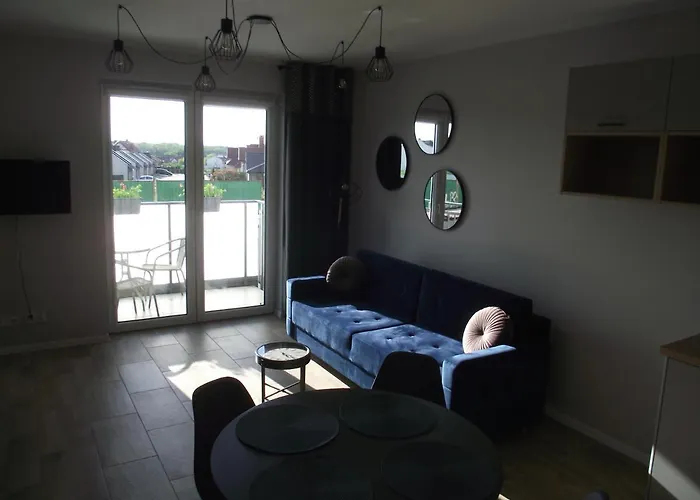 Daire Holenderski Z Prywatnym Miejscem Postojowym W Garazu *